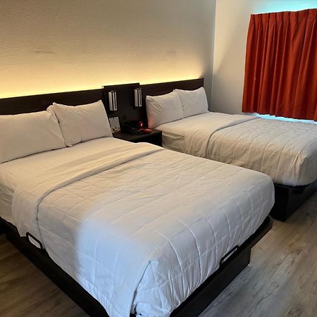 Baymont By Wyndham Athens, Tn Hotel Екстериор снимка