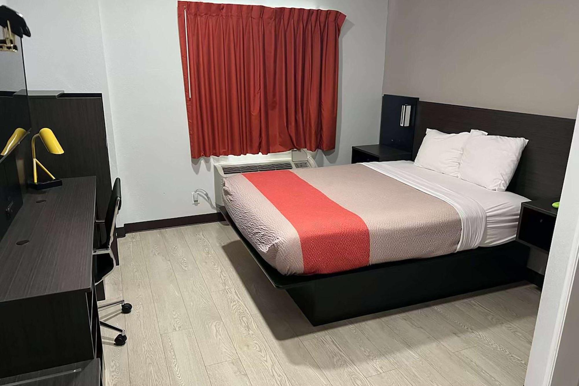 Baymont By Wyndham Athens, Tn Hotel Екстериор снимка