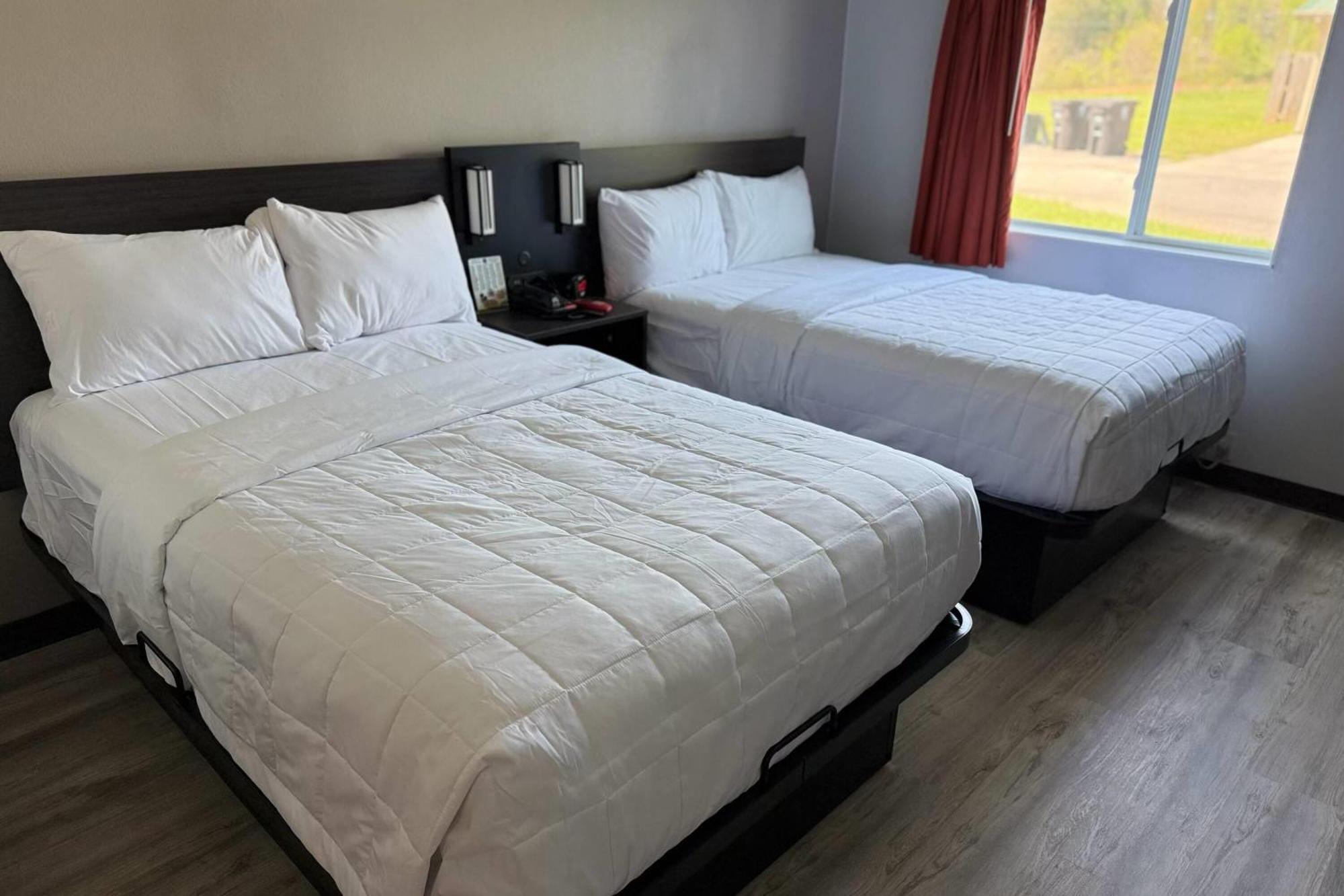 Baymont By Wyndham Athens, Tn Hotel Екстериор снимка