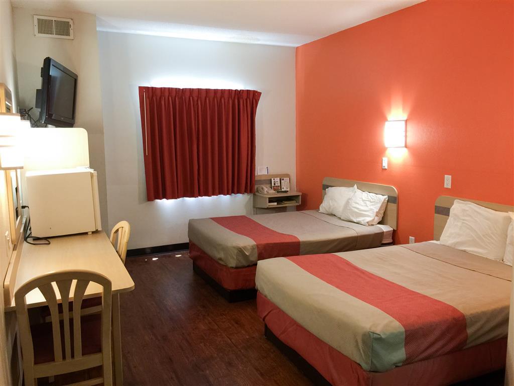 Baymont By Wyndham Athens, Tn Hotel Стая снимка